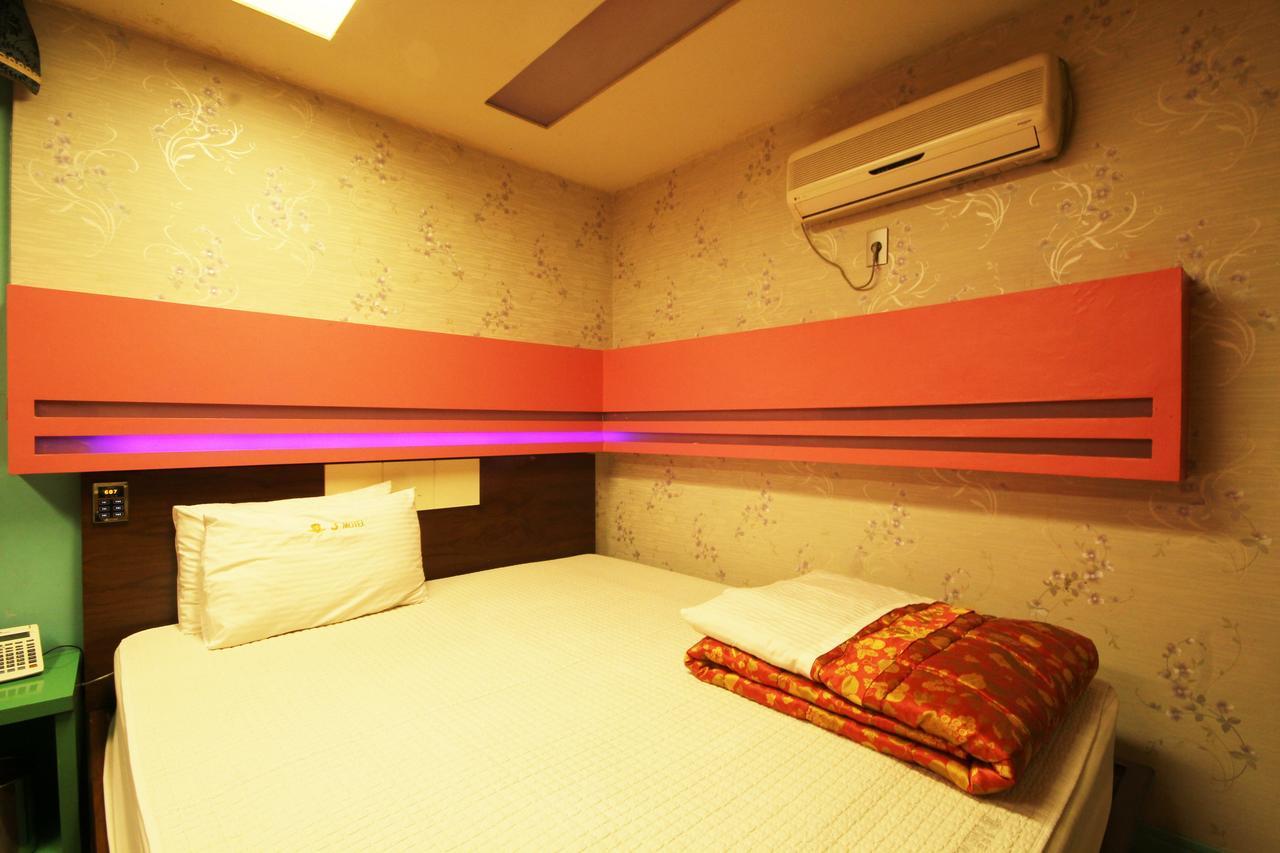 Sasang J Motel Exterior photo