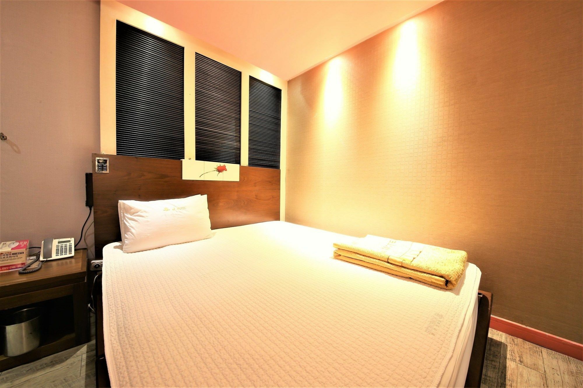 Sasang J Motel Exterior photo
